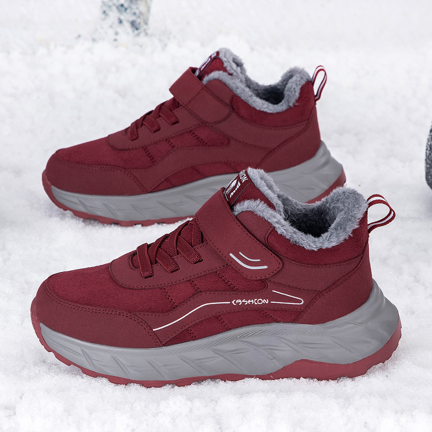 冬季加绒保暖中老年运动鞋男女加厚棉鞋旅游鞋特大码健步鞋